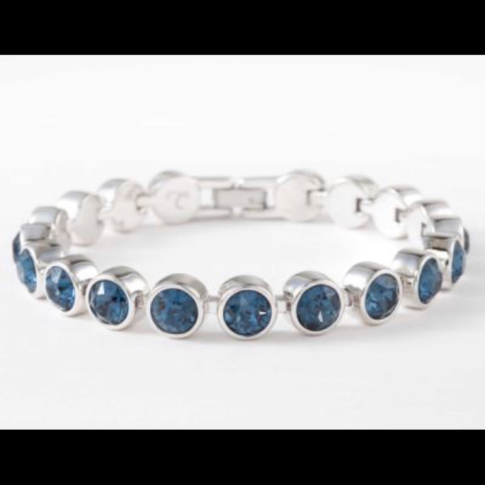 Touchstone Crystal Montana blue ice bracelet BNIB